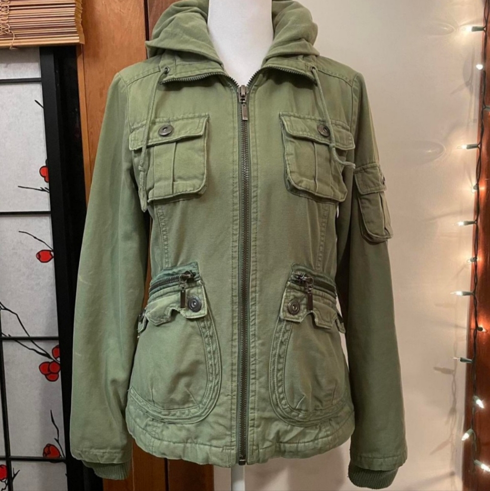 BELLA SWAN JACKET